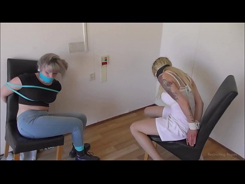 ❤️ Dejwe / mare ak gagged / demwazel nan detrès ❤️ Super sèks nan pònografi ht.teatroporno.ru ❌️❤